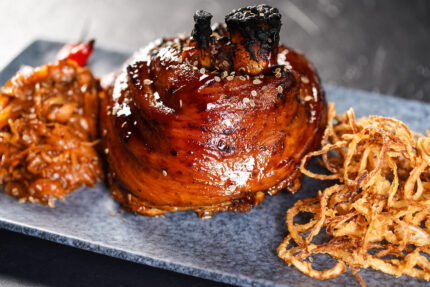 Свиное колено по-чешски