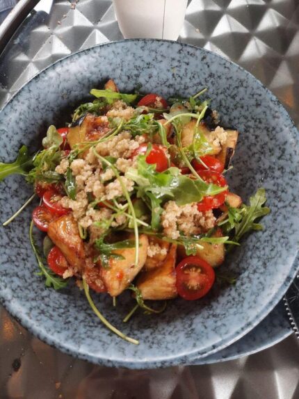 Салат Лаззат с хрустящими баклажанами