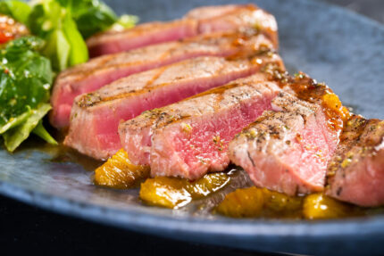 Стейк из тунца