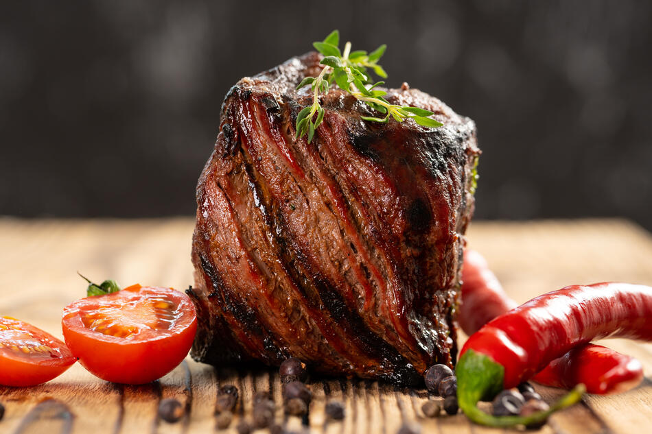 df8dc72bd938f207baaac2e854583b75 Стейк говяжий филе Миньон — изображение 1